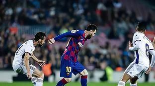 前锋需要更 前锋需要更