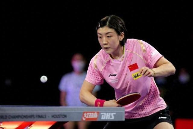 竞争激烈的 竞争激烈的