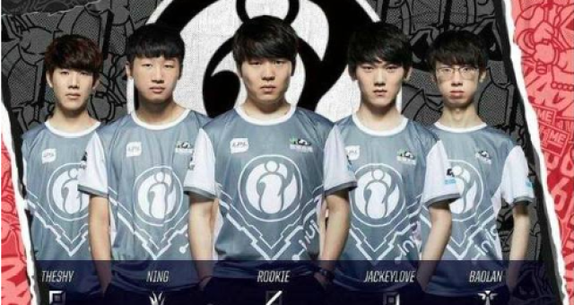 与教练组对 与教练组对